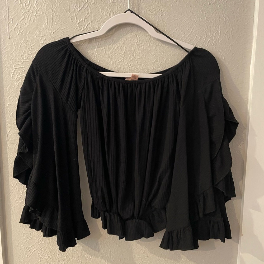 Elegant Black Ruffle Sleeve Top